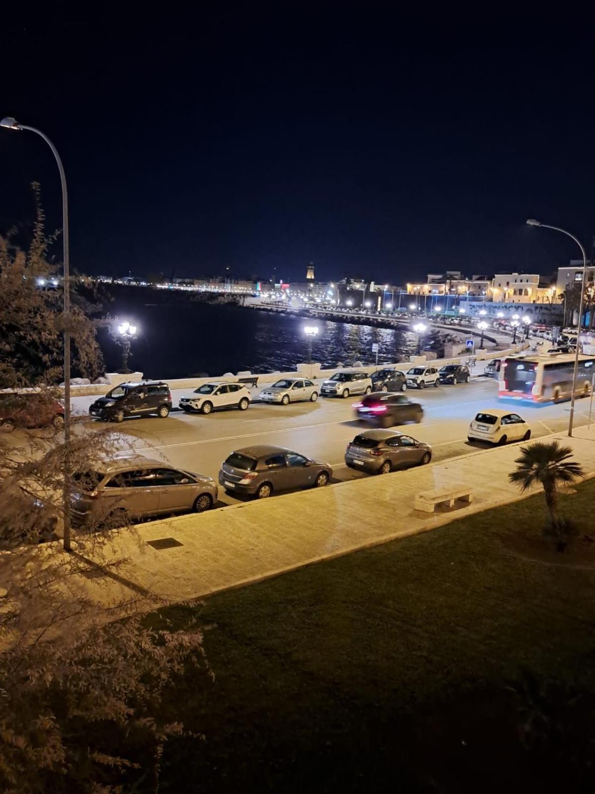 Il Cortiletto Apartment Bari Luaran gambar