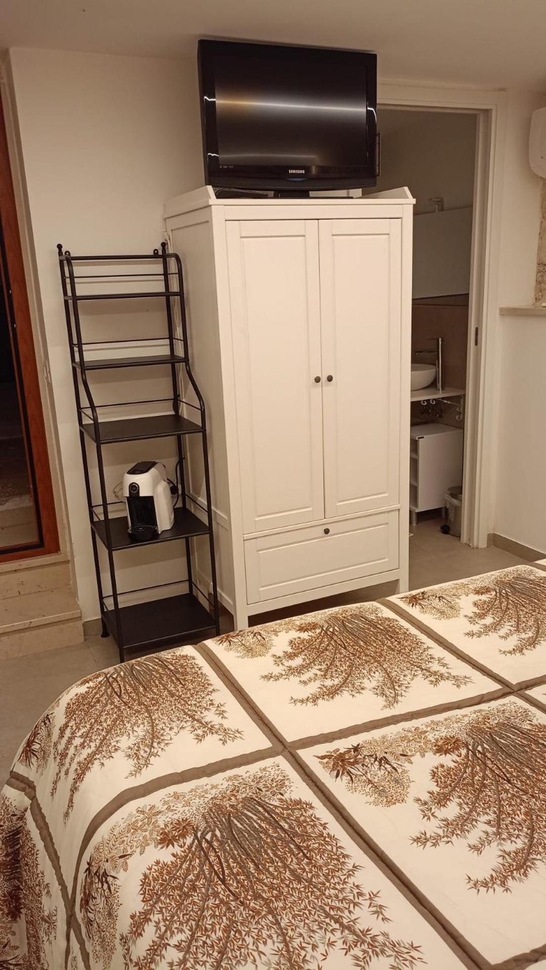 Il Cortiletto Apartment Bari Luaran gambar