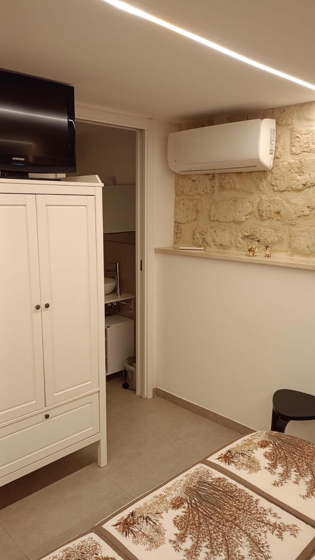 Il Cortiletto Apartment Bari Luaran gambar